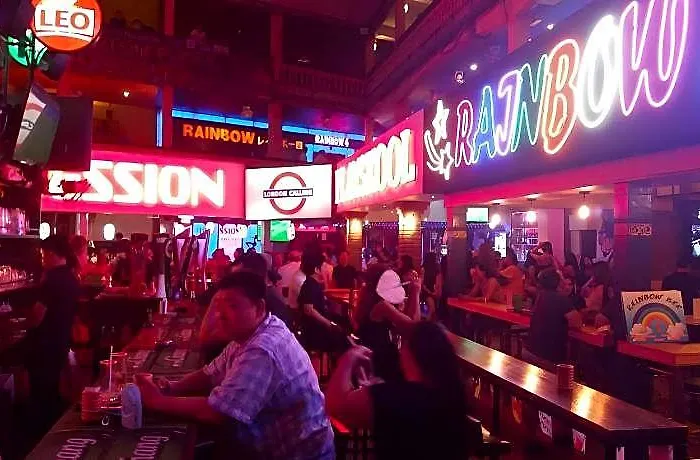On Sukhumvit 11 酒店 3*